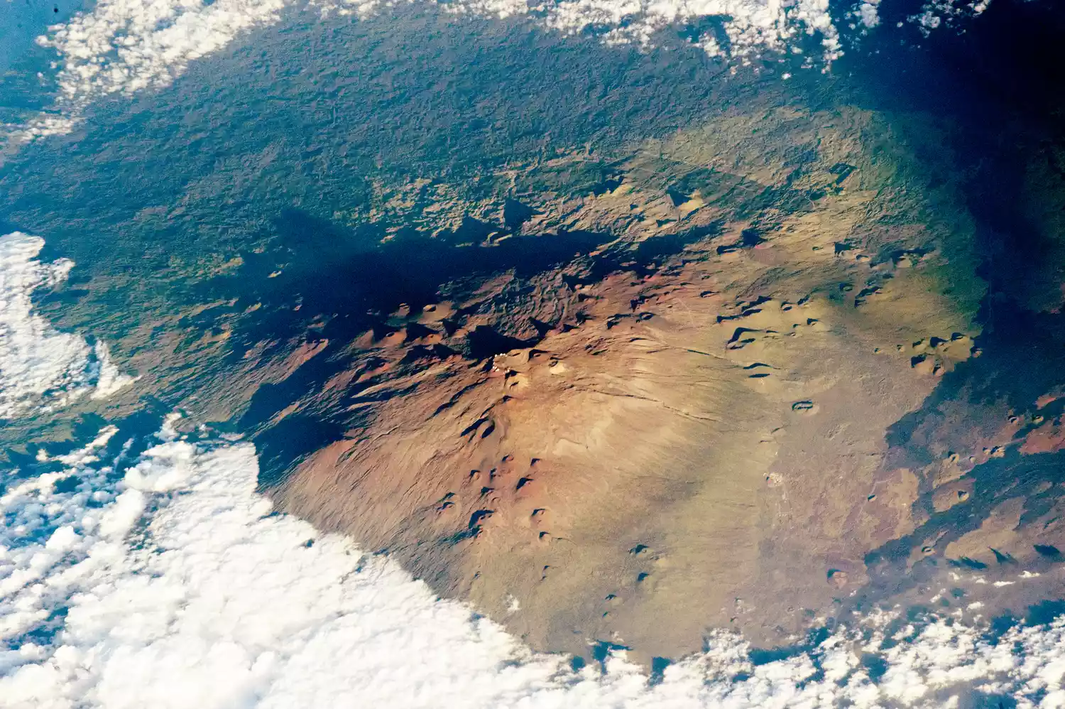 莫纳克亚火山